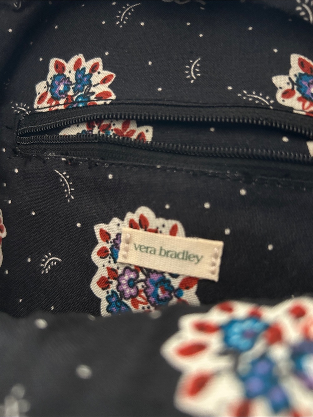 Vera Bradley small Quilted Bancroft Mini Backpack - EUC - Picture 3 of 4